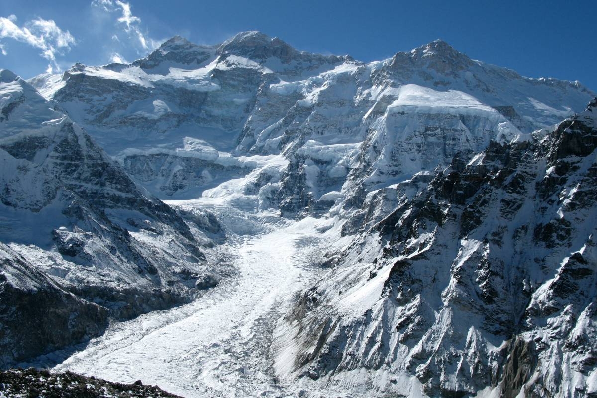 Kanchenjunga Circuit Trekking